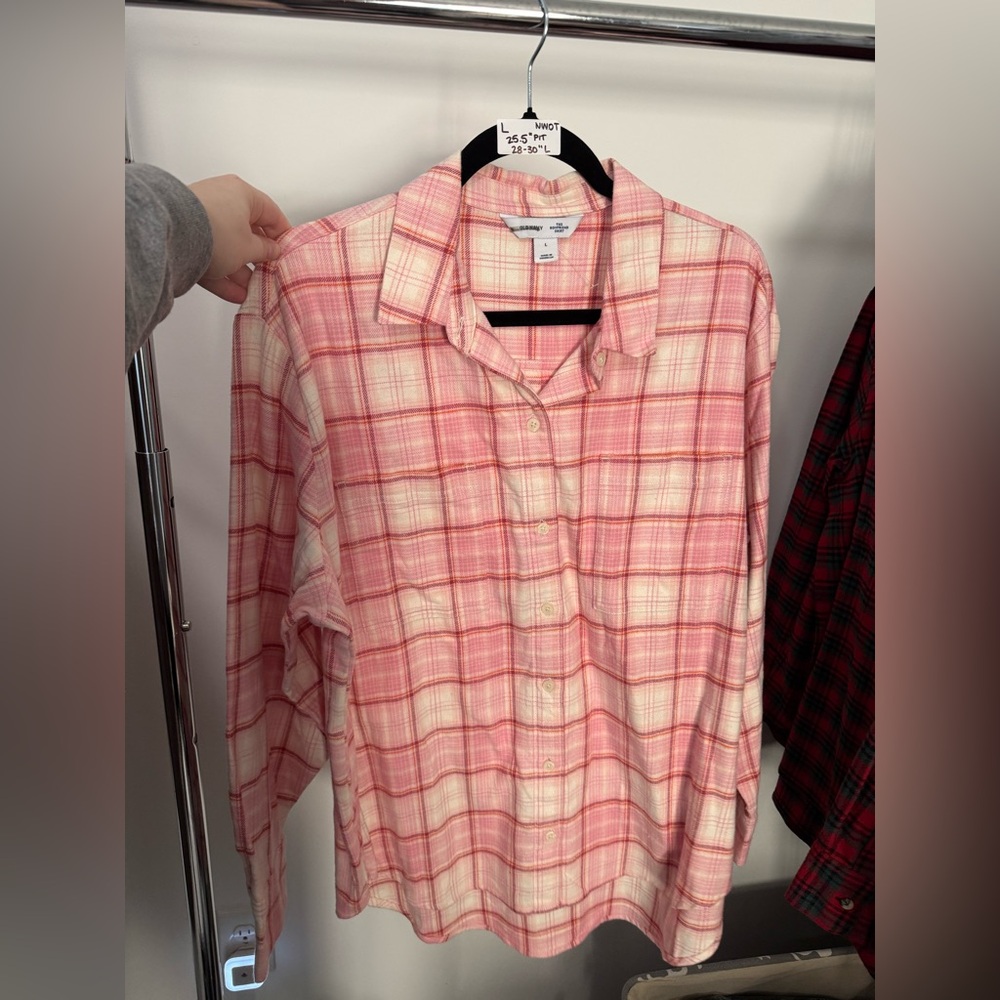 OLD NAVY Relaxed Fit Boyfriend Flannel Shirt Size Large L Soft Pink Cream NWOT - Picture 5 of 5